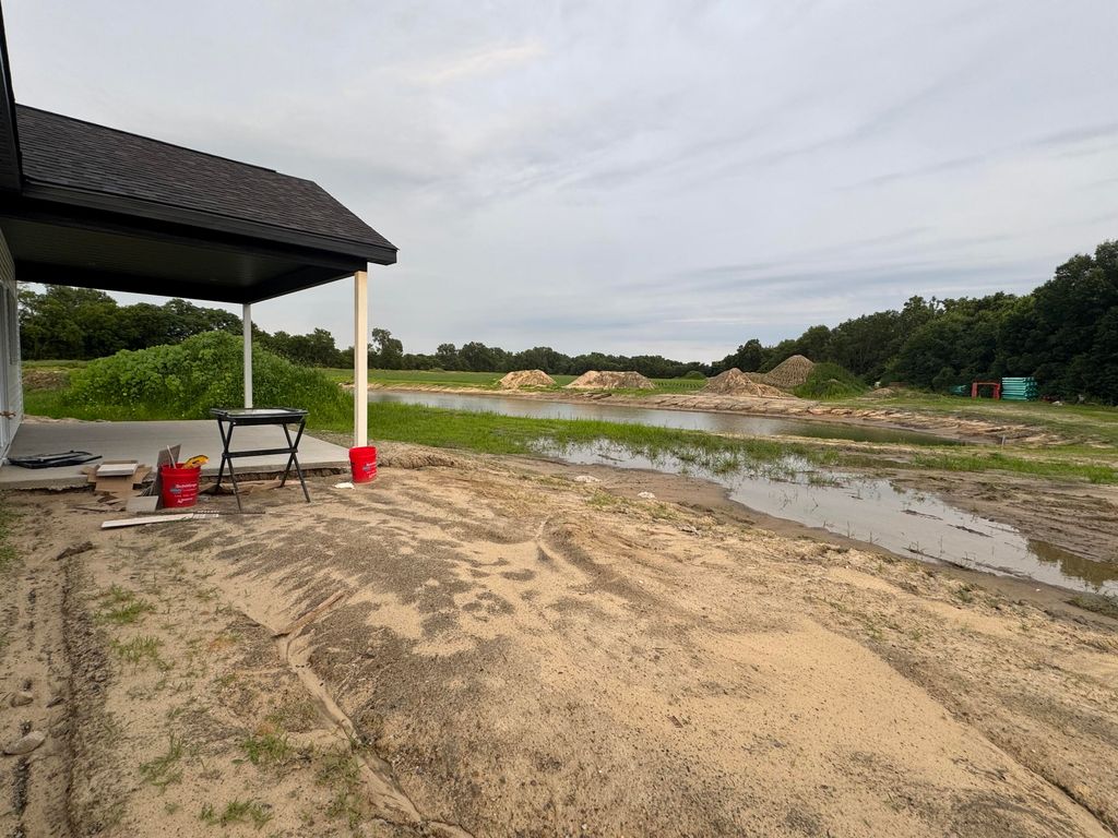 Photo of 1019 5th Street SW, DeMotte, IN 46310 (MLS # 842121)