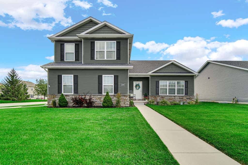 Photo of 18307 Peggy Sue Drive, Lowell, IN 46356 (MLS # 842258)