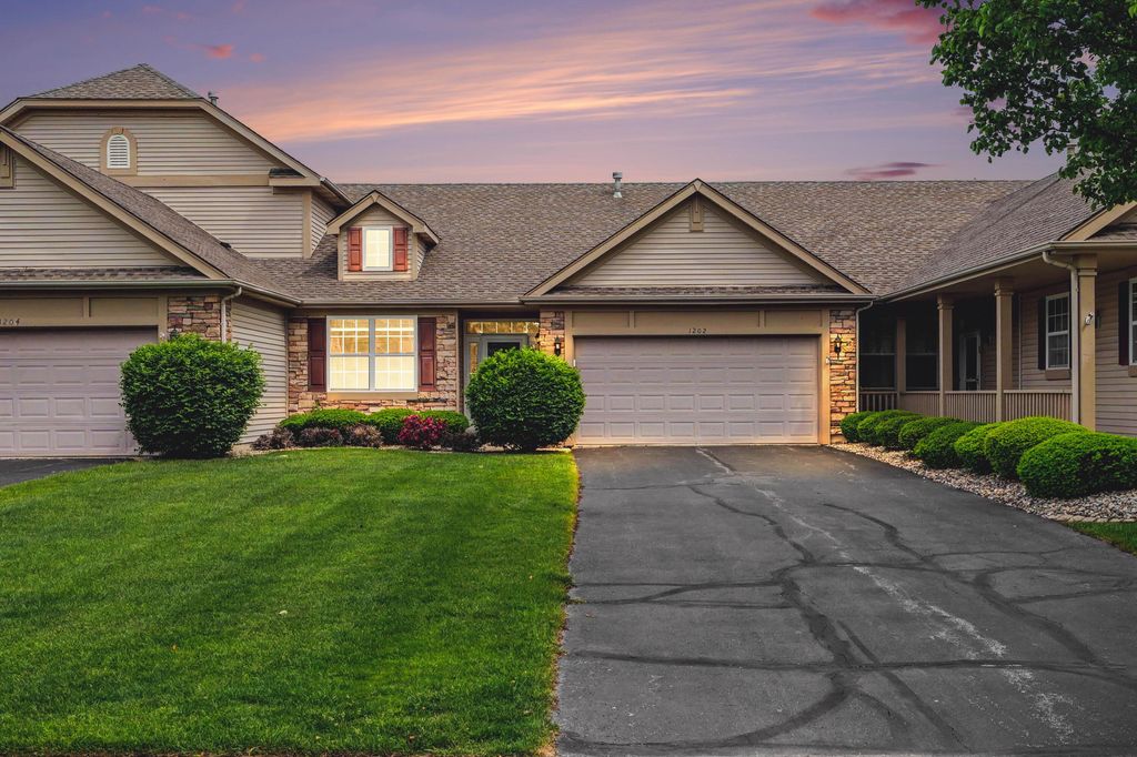 Photo of 1202 Auburn Meadow Lane, Schererville, IN 46375 (MLS # 839219)