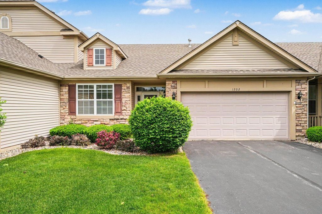 Photo of 1202 Auburn Meadow Lane, Schererville, IN 46375 (MLS # 839219)