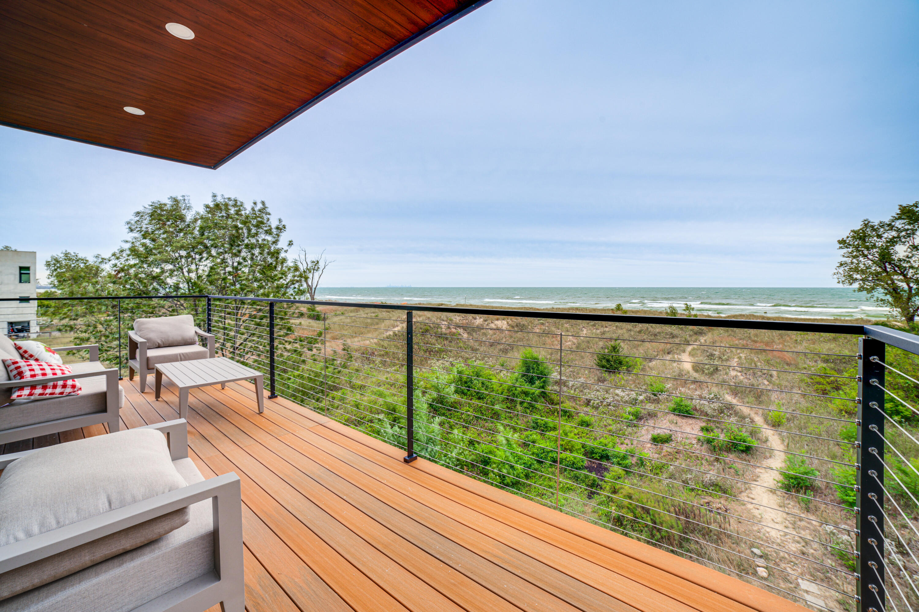 7705 Lake Shore Drive