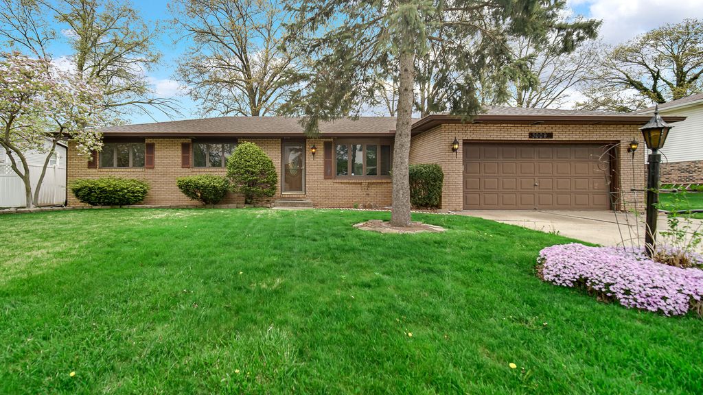 Photo of 3009 Kimberly Street, Portage, IN 46368 (MLS # 837918)