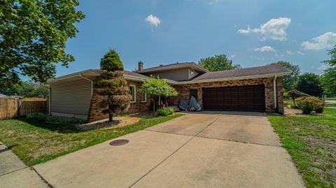 9439 Walnut Drive, Munster, IN 46321 - #: 826243