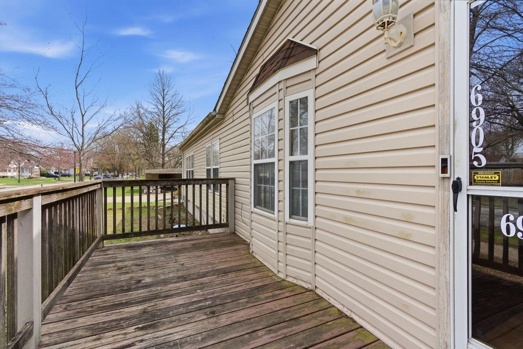 Photo of Hammond, IN 46324 (MLS # 836701)