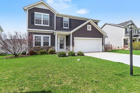528 Hampton Manor Court, Valparaiso, IN 46385 - #: 834543