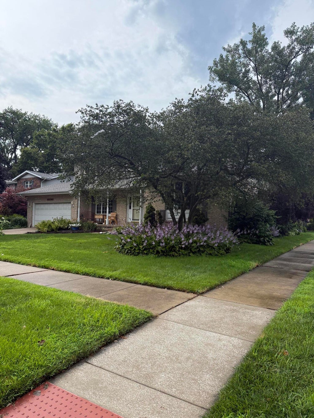 Photo of 3545 Laverne Drive, Highland, IN 46322 (MLS # 842018)