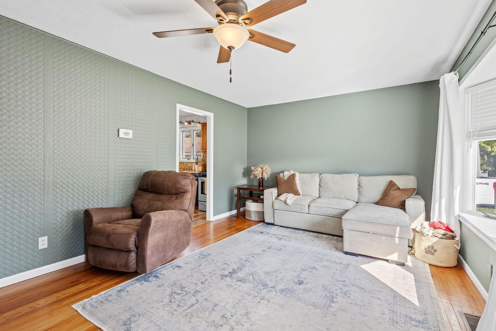 Photo of 810 E Grace Street, Rensselaer, IN 47978 (MLS # 829392)