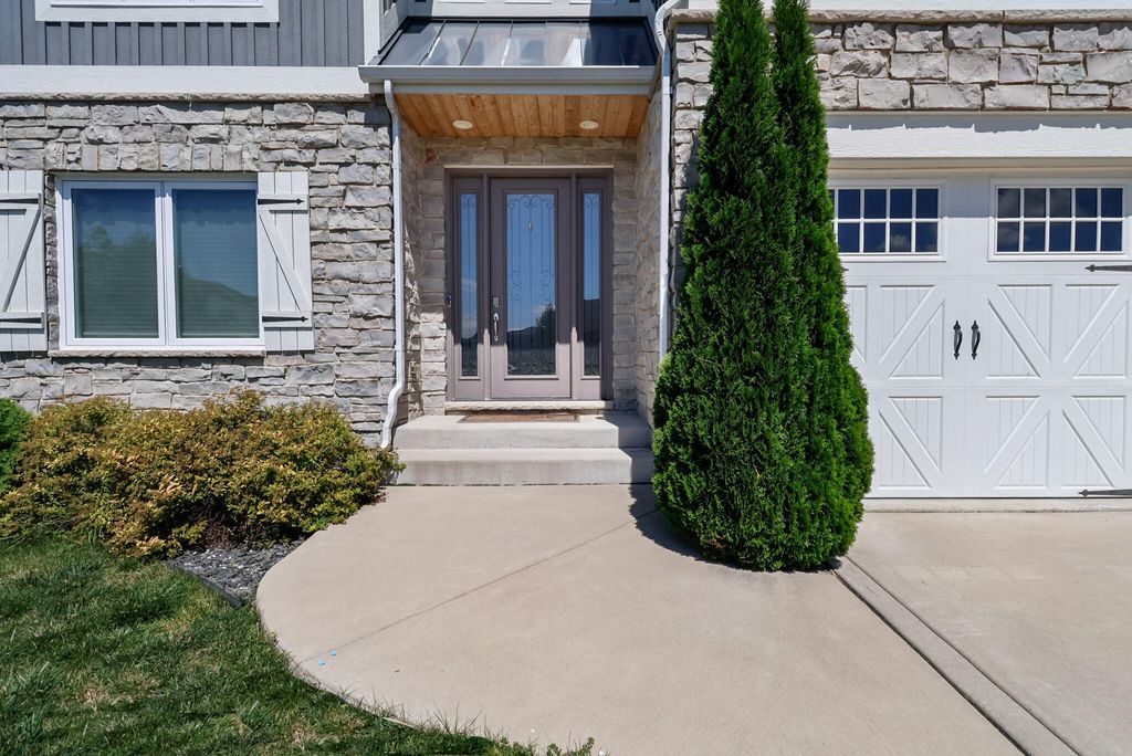 Photo of 9108 Zinnia Drive, Saint John, IN 46373 (MLS # 834330)