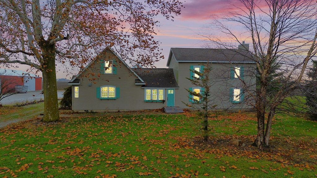 Photo of 1410 E Wood Road, Rensselaer, IN 47978 (MLS # 831257)