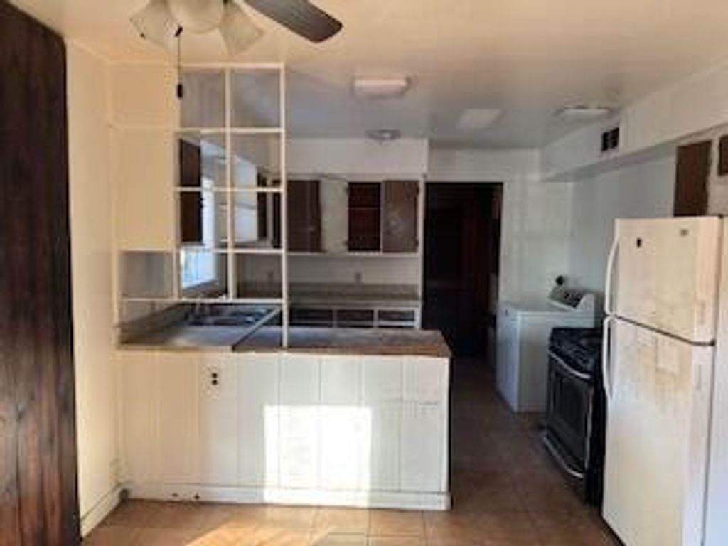 Photo of 6360 Hohman Avenue, Hammond, IN 46324 (MLS # 834051)