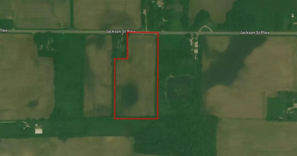 Photo of 0 County Rd 800 N, Alexandria, IN 46001 (MLS # 832062)