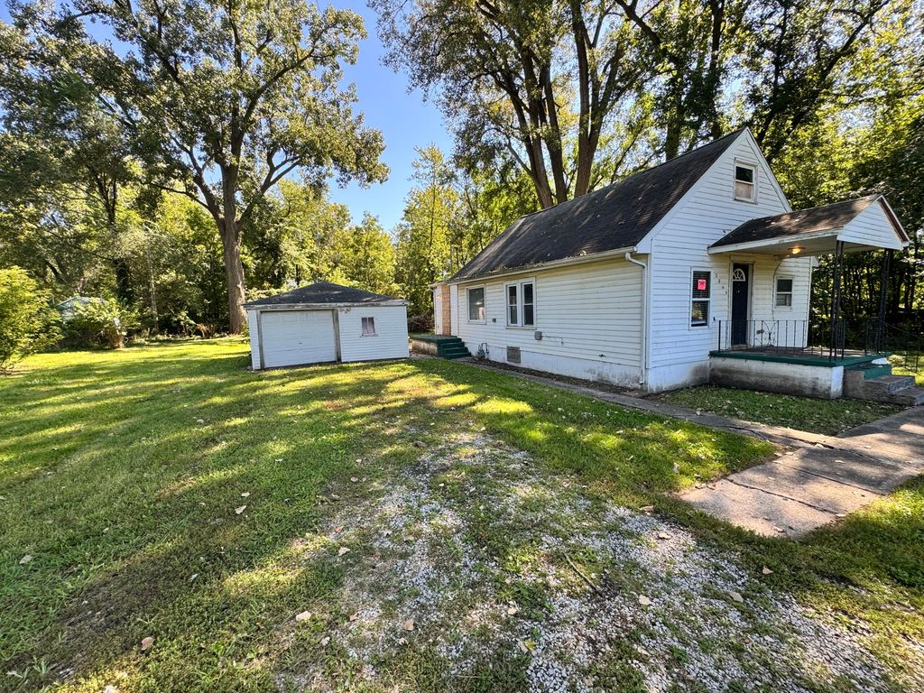 Photo of 2845 Wyoming Street, Lake Station, IN 46405 (MLS # 830254)