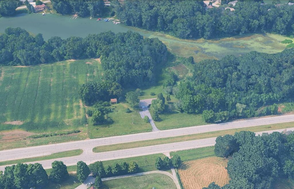 Photo of 490 W Us Hwy 30, Valparaiso, IN 46385 (MLS # 835746)