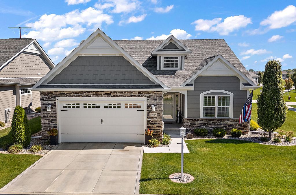 Photo of 14220 Onyx Way #A, Dyer, IN 46311 (MLS # 833205)