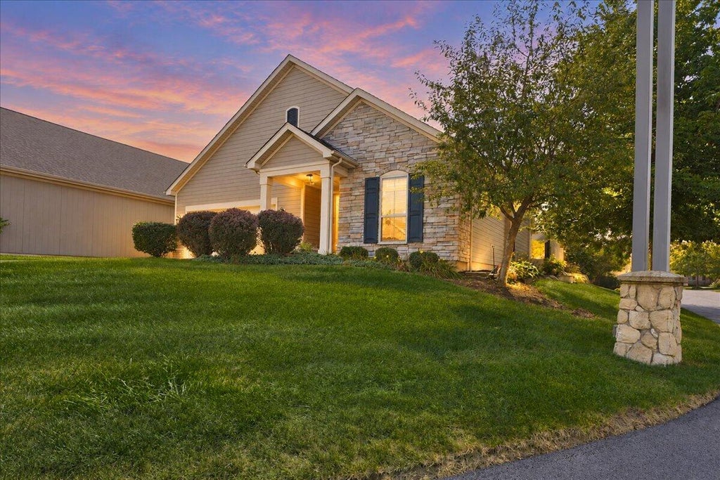 Photo of 2973 Indian Summer Circle, Valparaiso, IN 46385 (MLS # 845044)