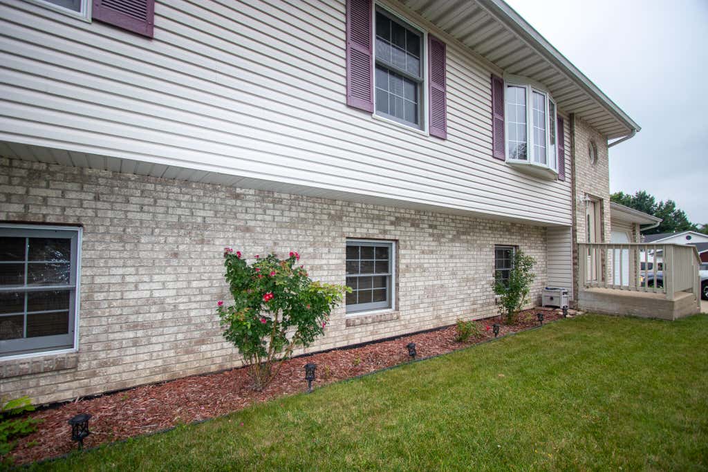 Photo of 6211 Kelly Avenue, Portage, IN 46368 (MLS # 843129)