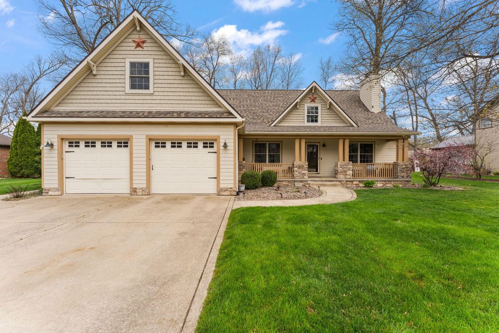 Photo of 601 Eastwood Drive, Kouts, IN 46347 (MLS # 837029)