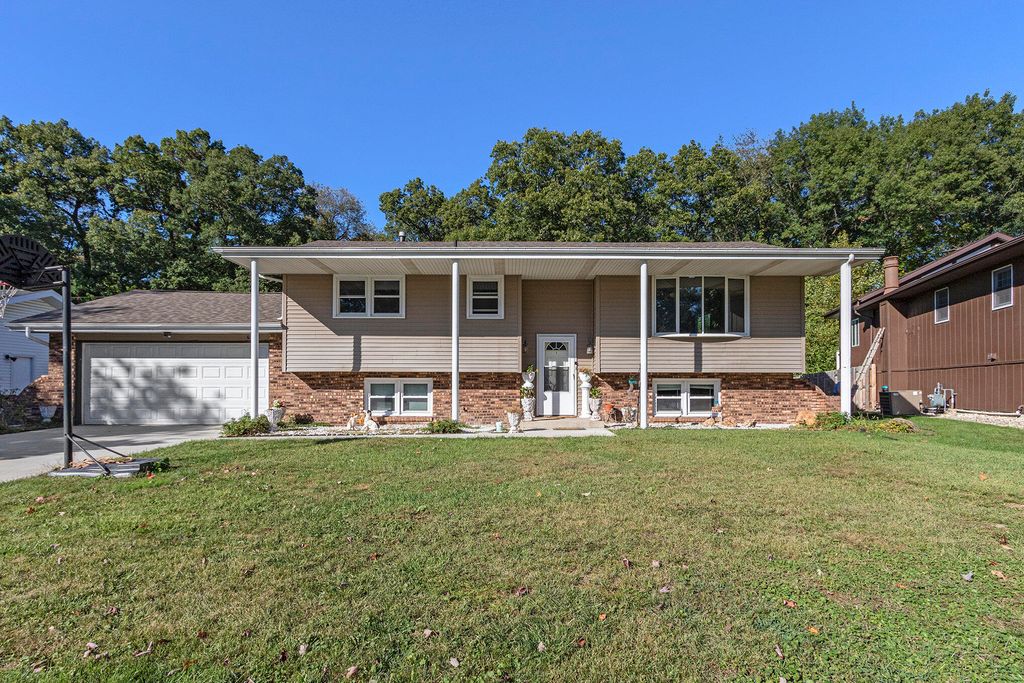 Photo of 6542 O'hare Avenue, Portage, IN 46368 (MLS # 834852)