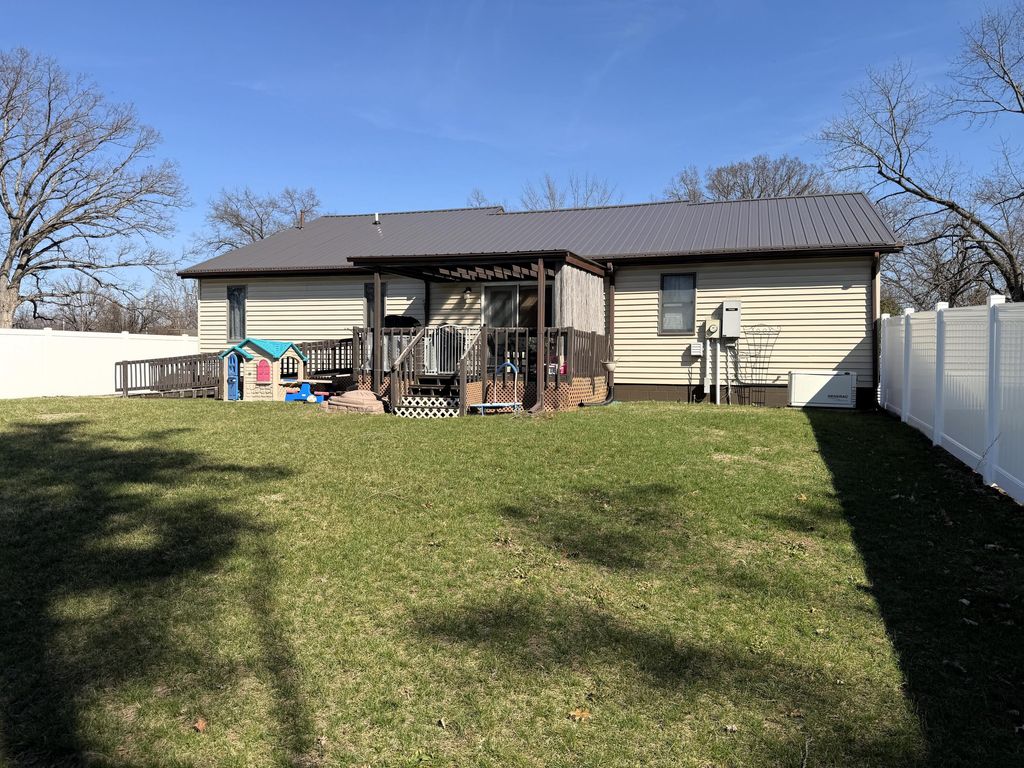 Photo of 6077 S Division Street, North Judson, IN 46366 (MLS # 835820)