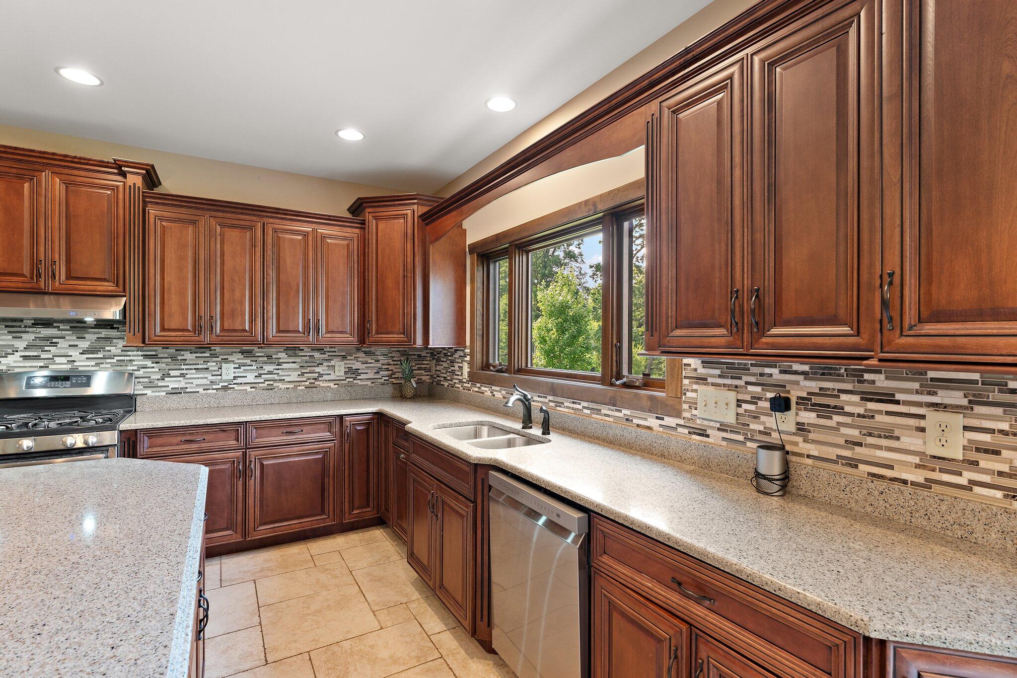 Crown Point, Indiana 46307, United States, 4 Bedrooms Bedrooms, ,4 BathroomsBathrooms,Residential,Active,152940