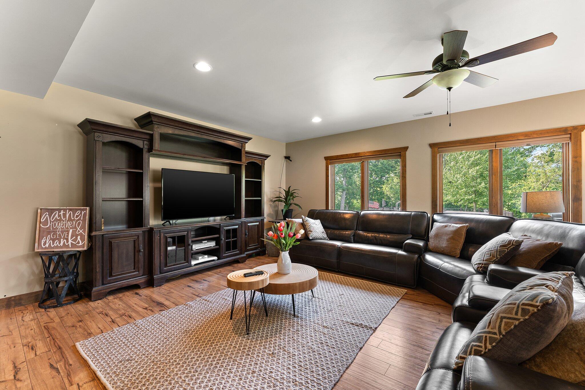 Crown Point, Indiana 46307, United States, 4 Bedrooms Bedrooms, ,4 BathroomsBathrooms,Residential,Active,152940