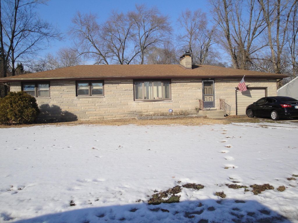 Photo of 5164 Independence Avenue, Portage, IN 46368 (MLS # 833904)