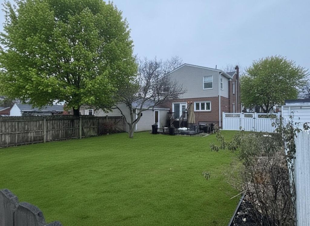 Photo of 7123 Baring Pkwy, Hammond, IN 46324 (MLS # 832021)