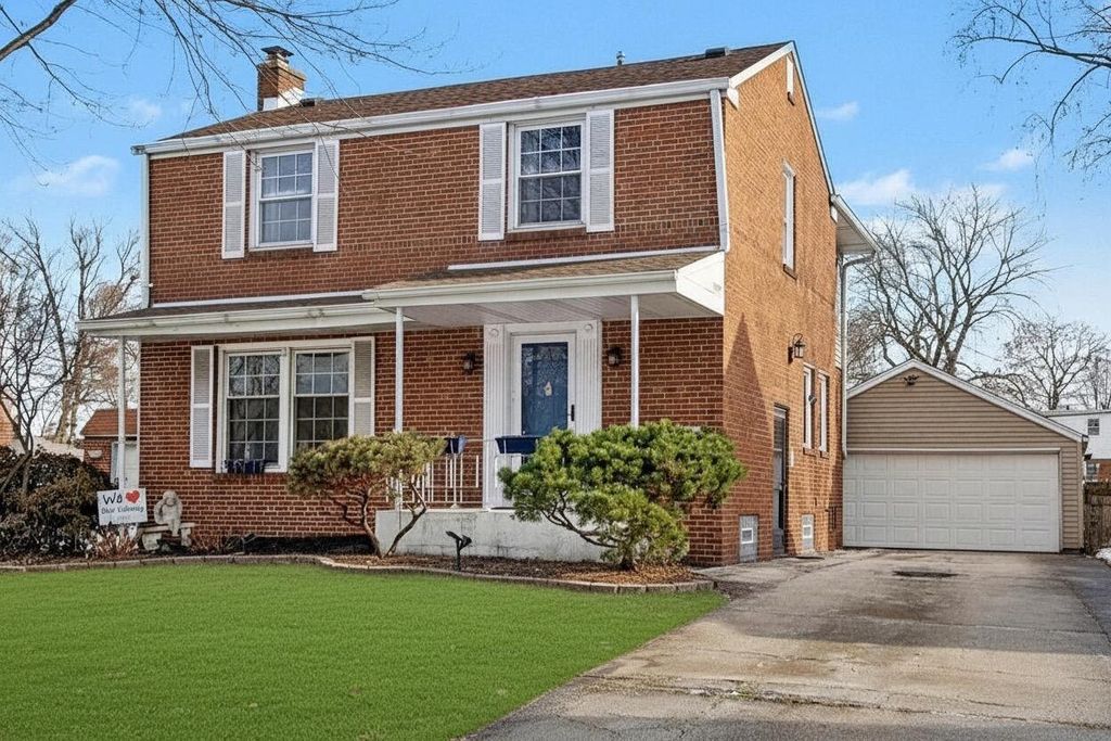 Photo of 7123 Baring Pkwy, Hammond, IN 46324 (MLS # 832021)