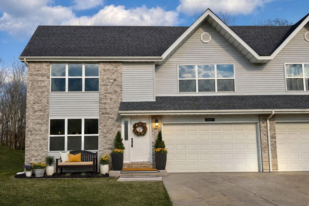 Photo of 5781 Adams Street, Merrillville, IN 46410 (MLS # 836311)