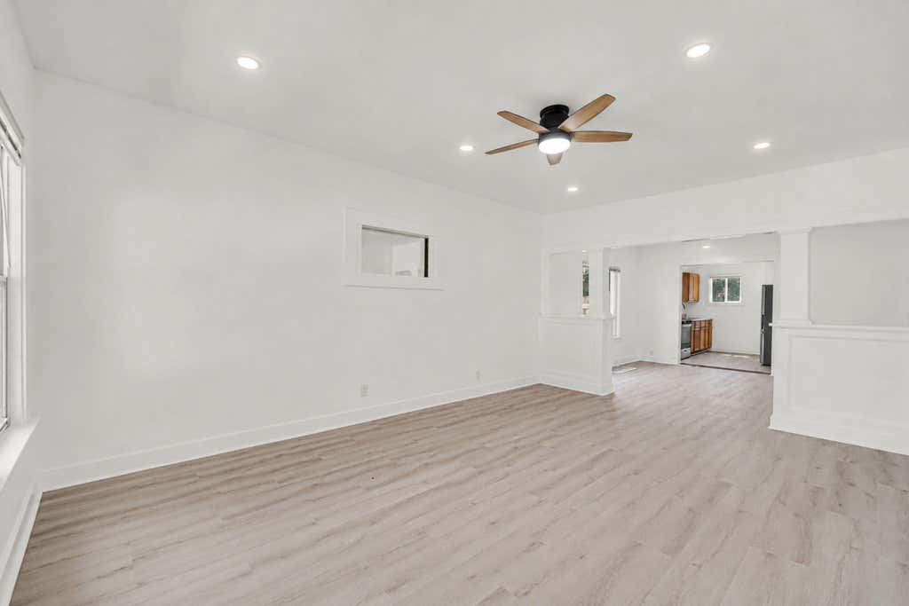 Photo of 414 165th Street, Hammond, IN 46324 (MLS # 843365)