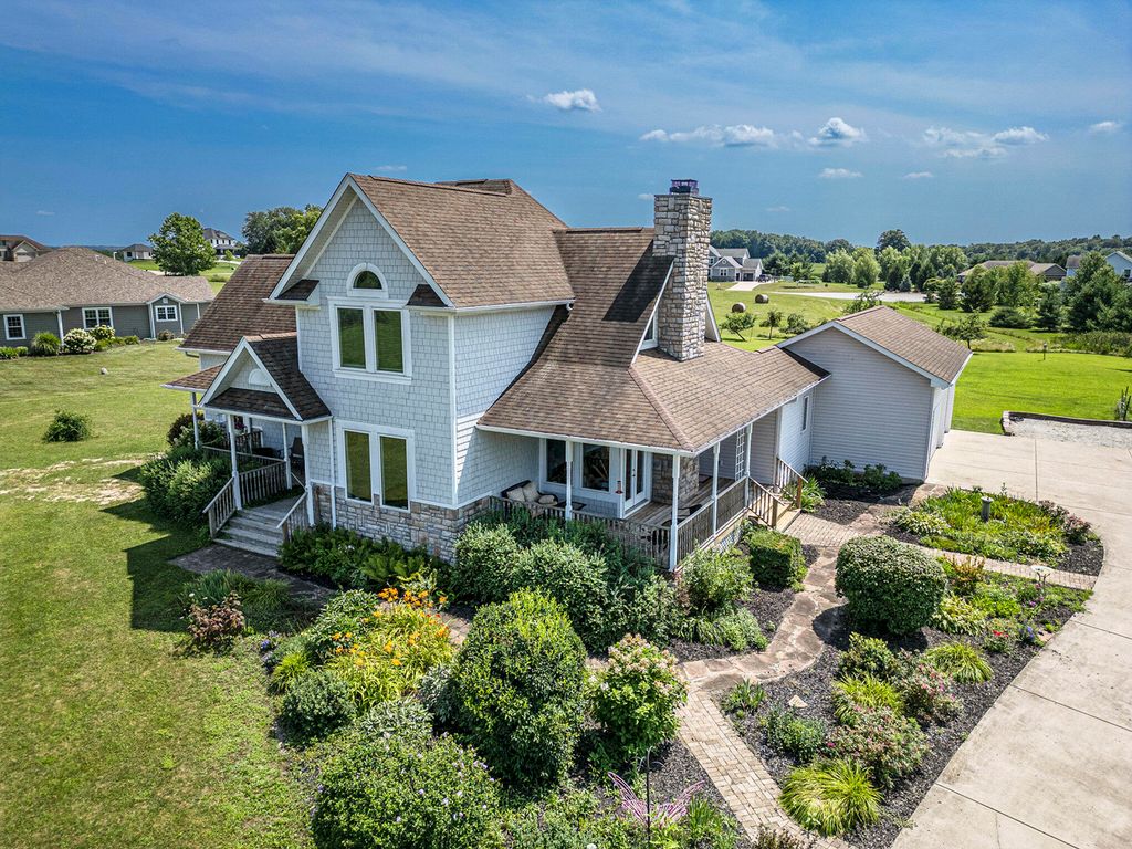 Photo of 10078 N Halstead Drive, La Porte, IN 46350 (MLS # 835886)