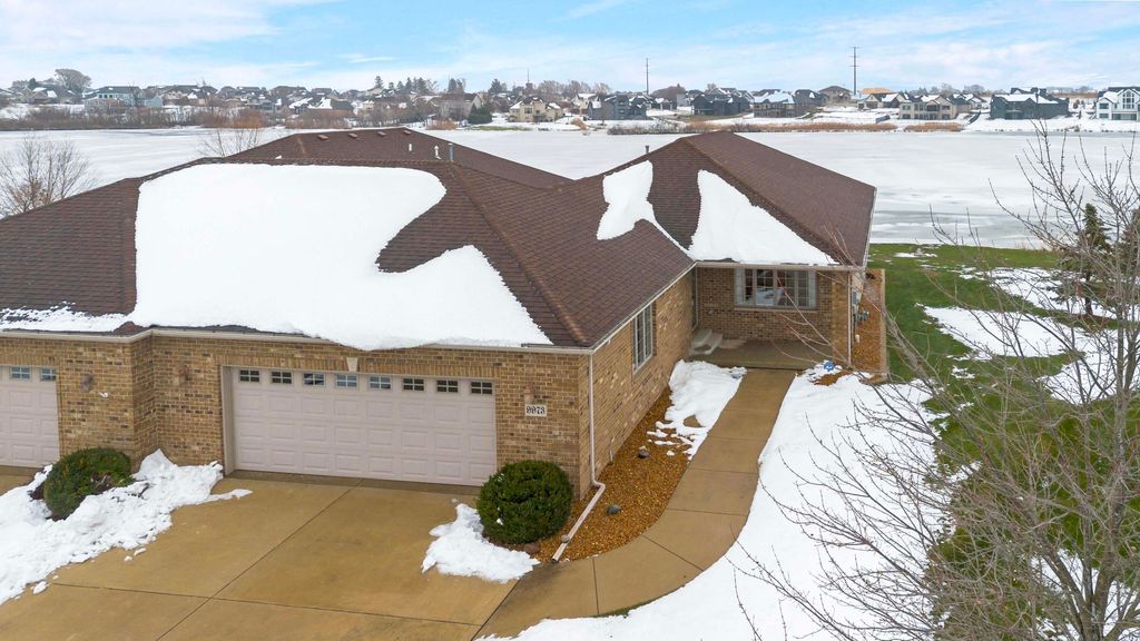 Photo of 9973 Hart Street, Saint John, IN 46373 (MLS # 831760)