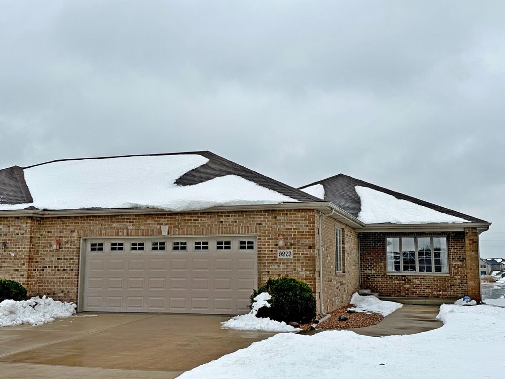 Photo of 9973 Hart Street, Saint John, IN 46373 (MLS # 831760)