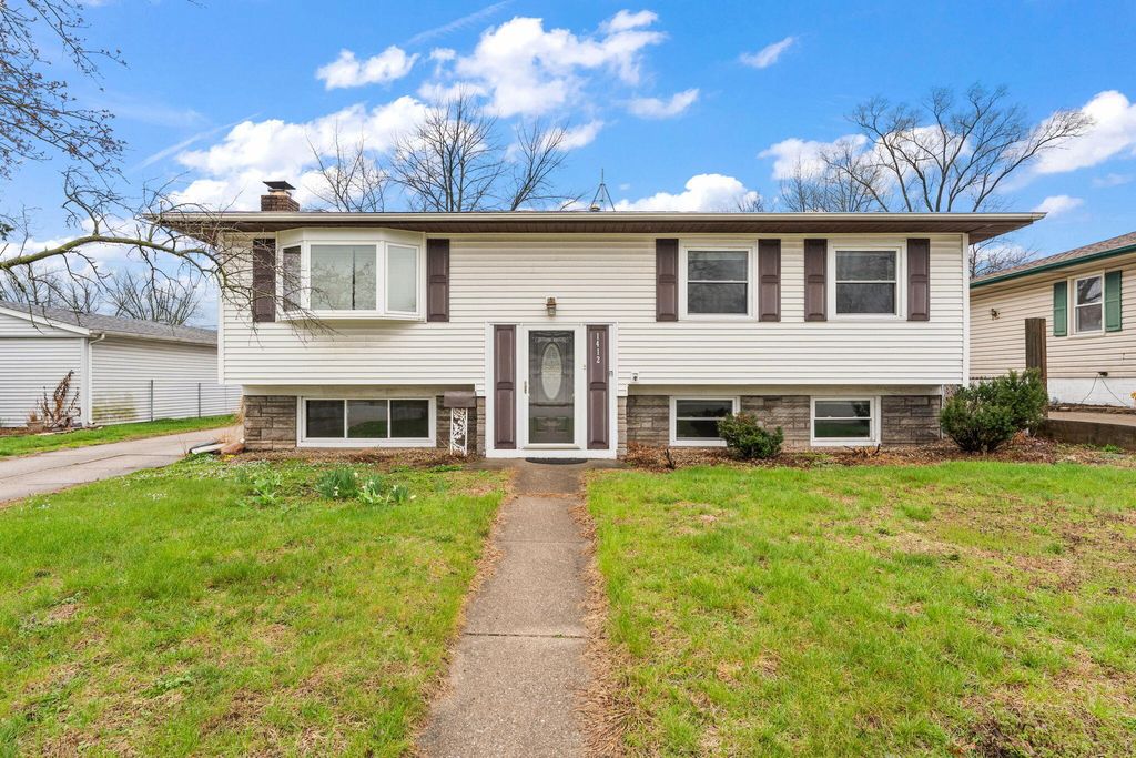 Photo of 1412 N Elmer Street, Griffith, IN 46319 (MLS # 836750)