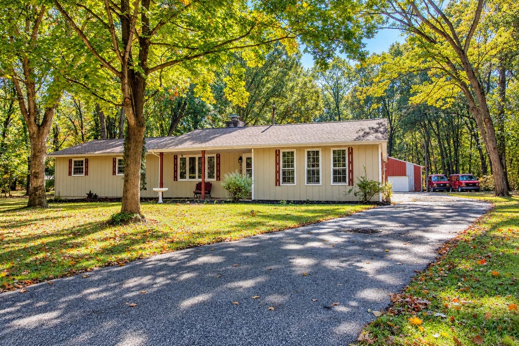 Photo of 5135 E 150 N, Knox, IN 46534 (MLS # 847179)