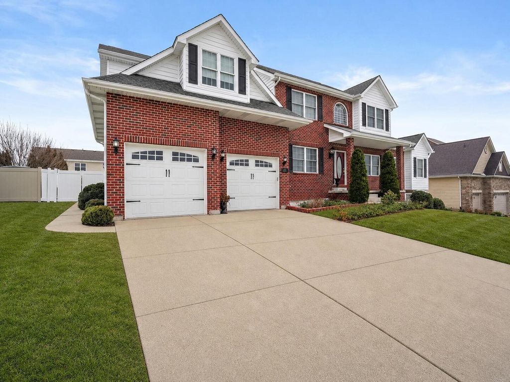 Photo of 2155 Walker Drive, Valparaiso, IN 46385 (MLS # 838203)