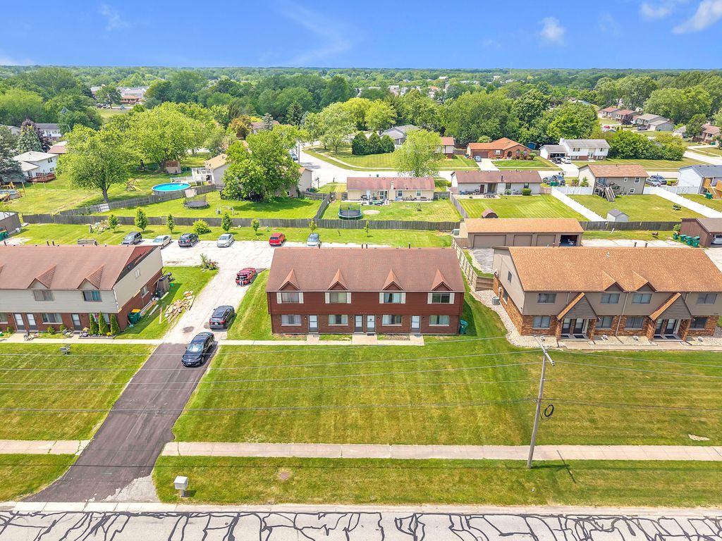 Photo of 7438 Whitcomb Street, Merrillville, IN 46410 (MLS # 831892)