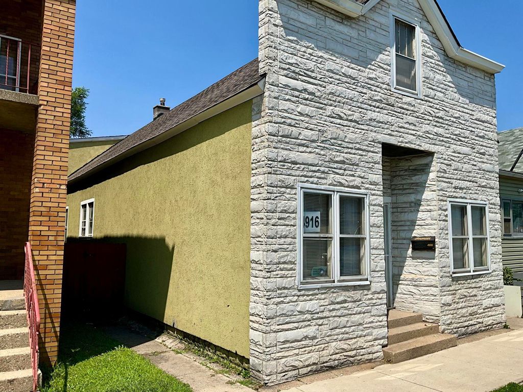 Photo of 4916 Northcote Avenue, East Chicago, IN 46312 (MLS # 834026)