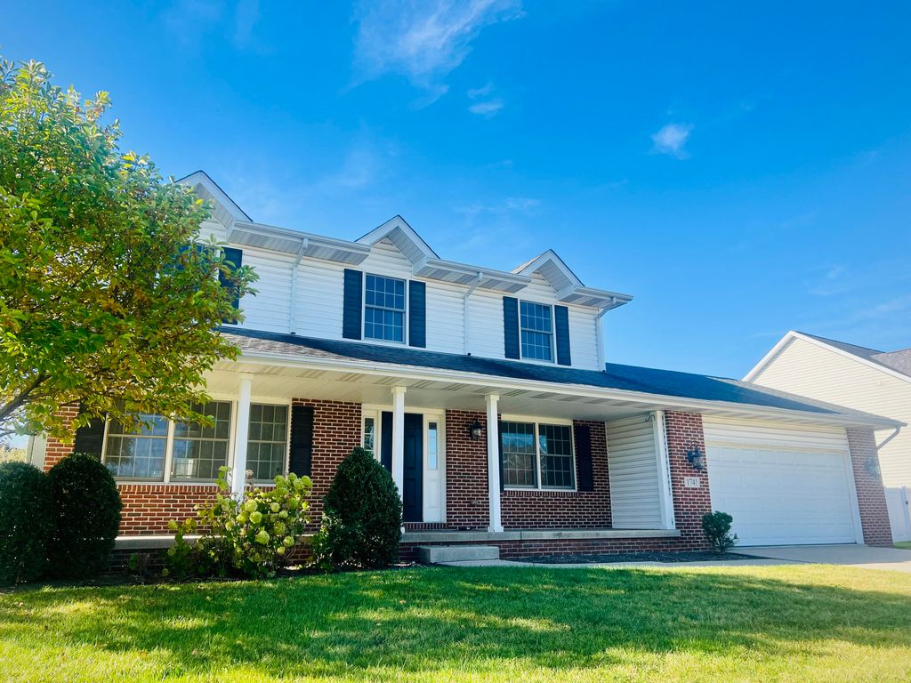 Photo of 1741 E 106th Place, Crown Point, IN 46307 (MLS # 829940)
