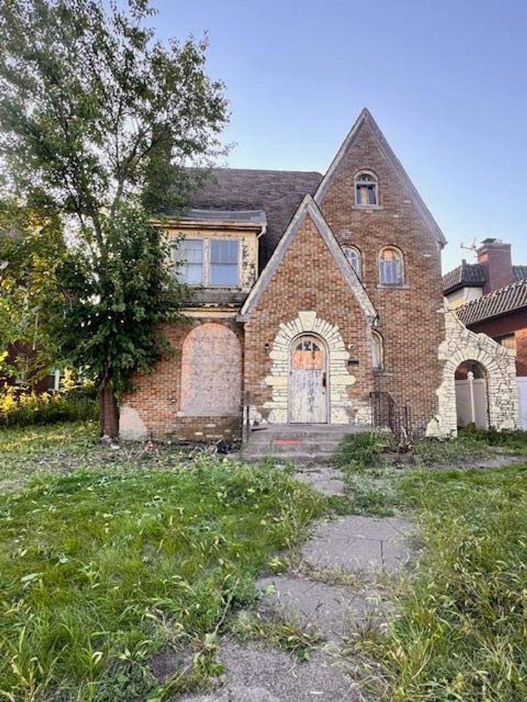 Photo of 552 Mckinley Street, Gary, IN 46404 (MLS # 831419)