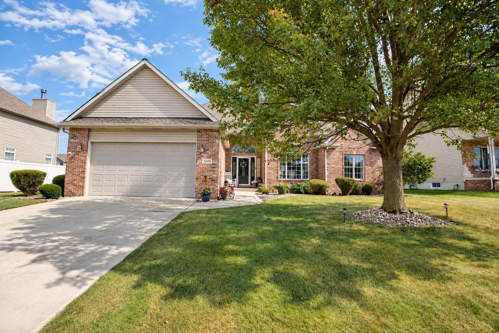 Photo of 7245 Vale Drive, Schererville, IN 46375 (MLS # 846461)