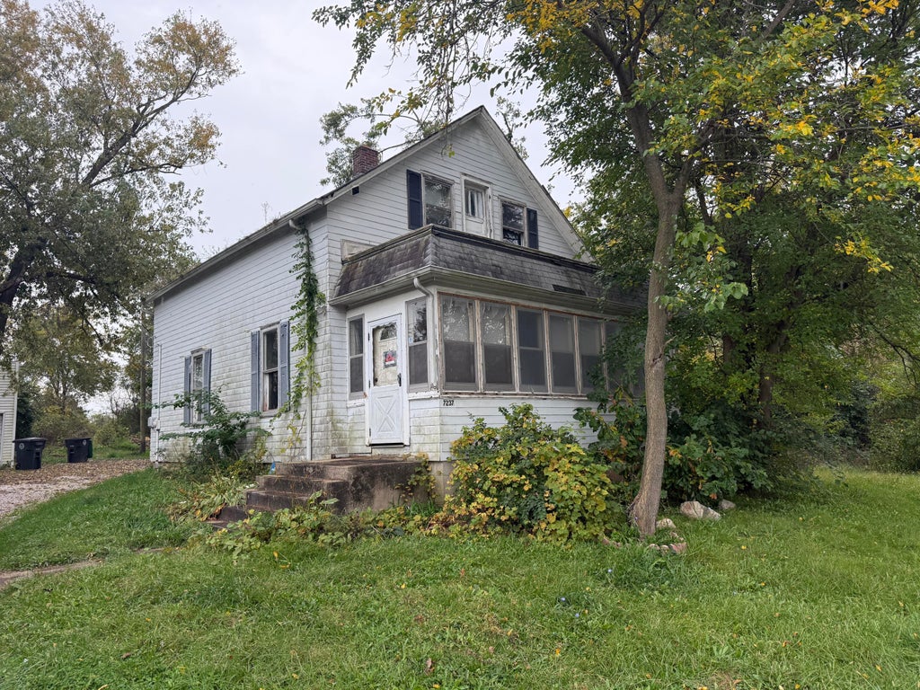 Photo of 7237 Grand Boulevard, Hobart, IN 46342 (MLS # 846944)