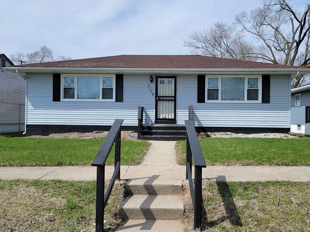 Photo of 2118 Cleveland Street, Gary, IN 46404 (MLS # 837147)