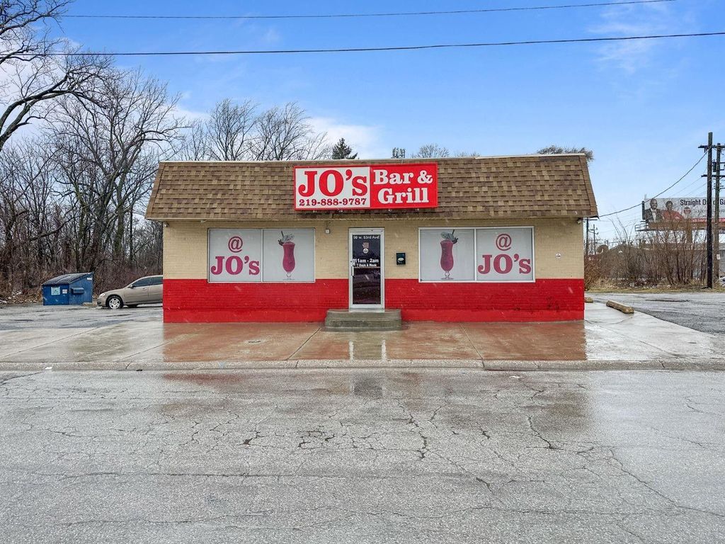 Photo of 90 W 53rd Avenue, Merrillville, IN 46410 (MLS # 832224)