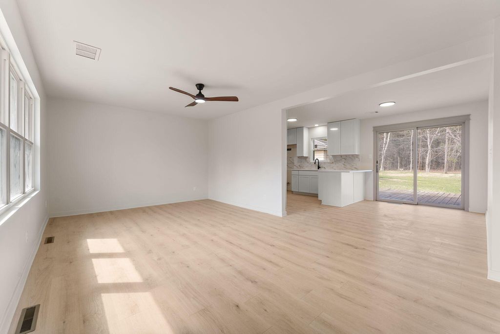 Photo of 2403 Thomas Road, Valparaiso, IN 46383 (MLS # 836309)