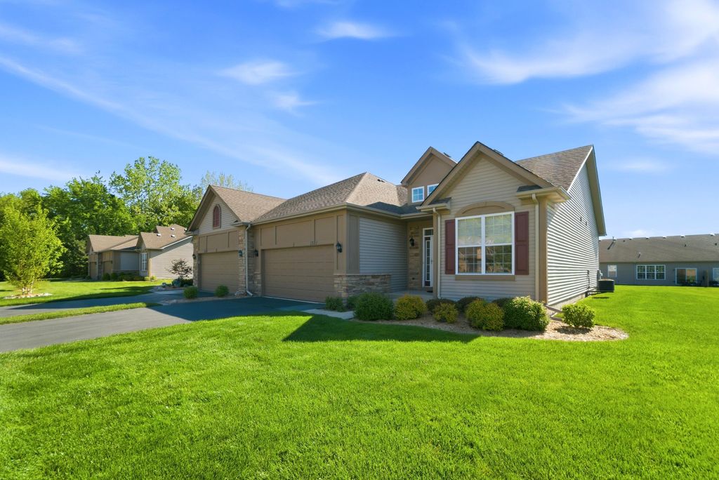 Photo of 1321 Ludington Lane, Dyer, IN 46311 (MLS # 839060)