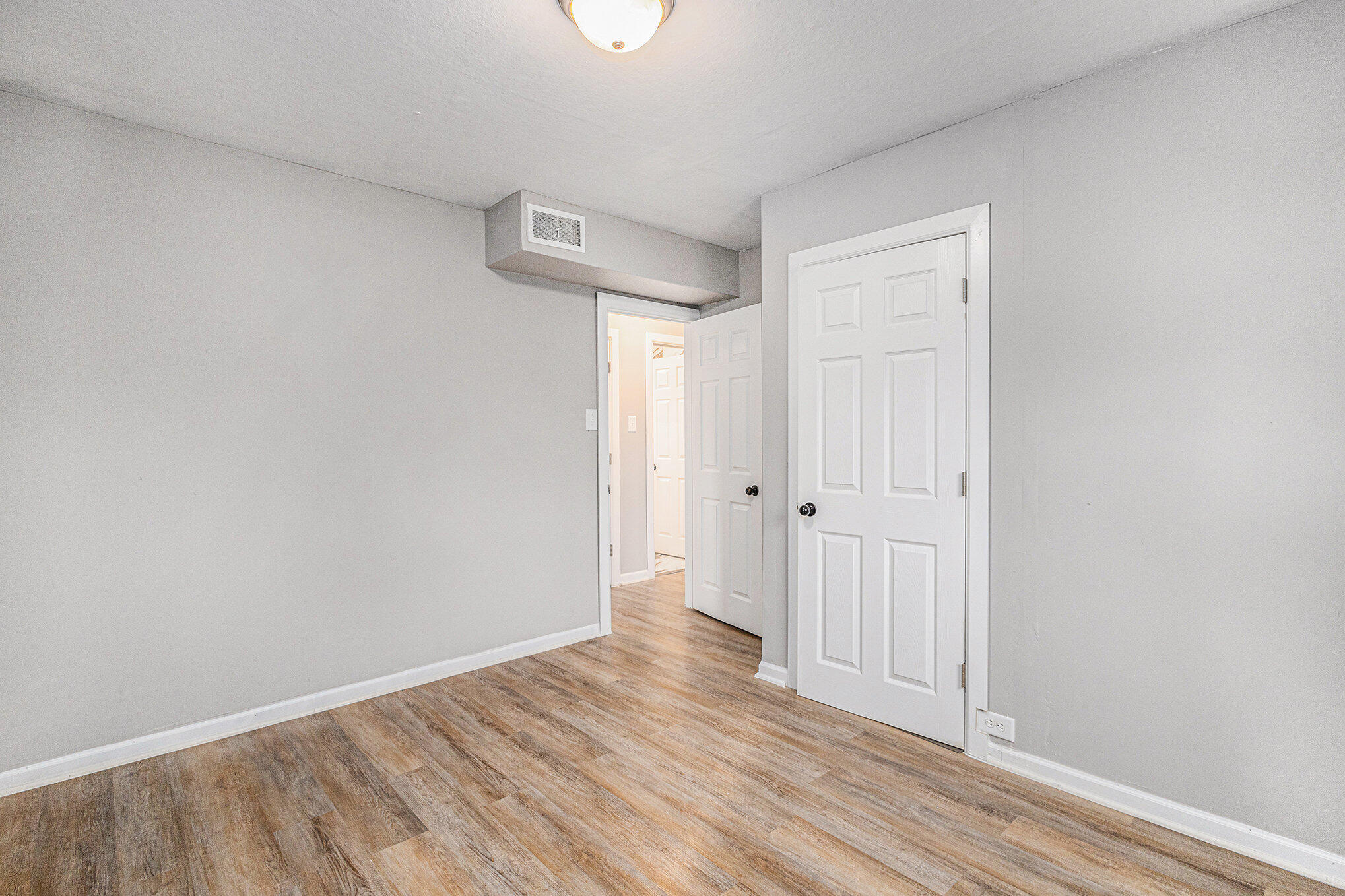 Gary, Indiana 46406, United States, 3 Bedrooms Bedrooms, ,1 BathroomBathrooms,Residential,Active,5181