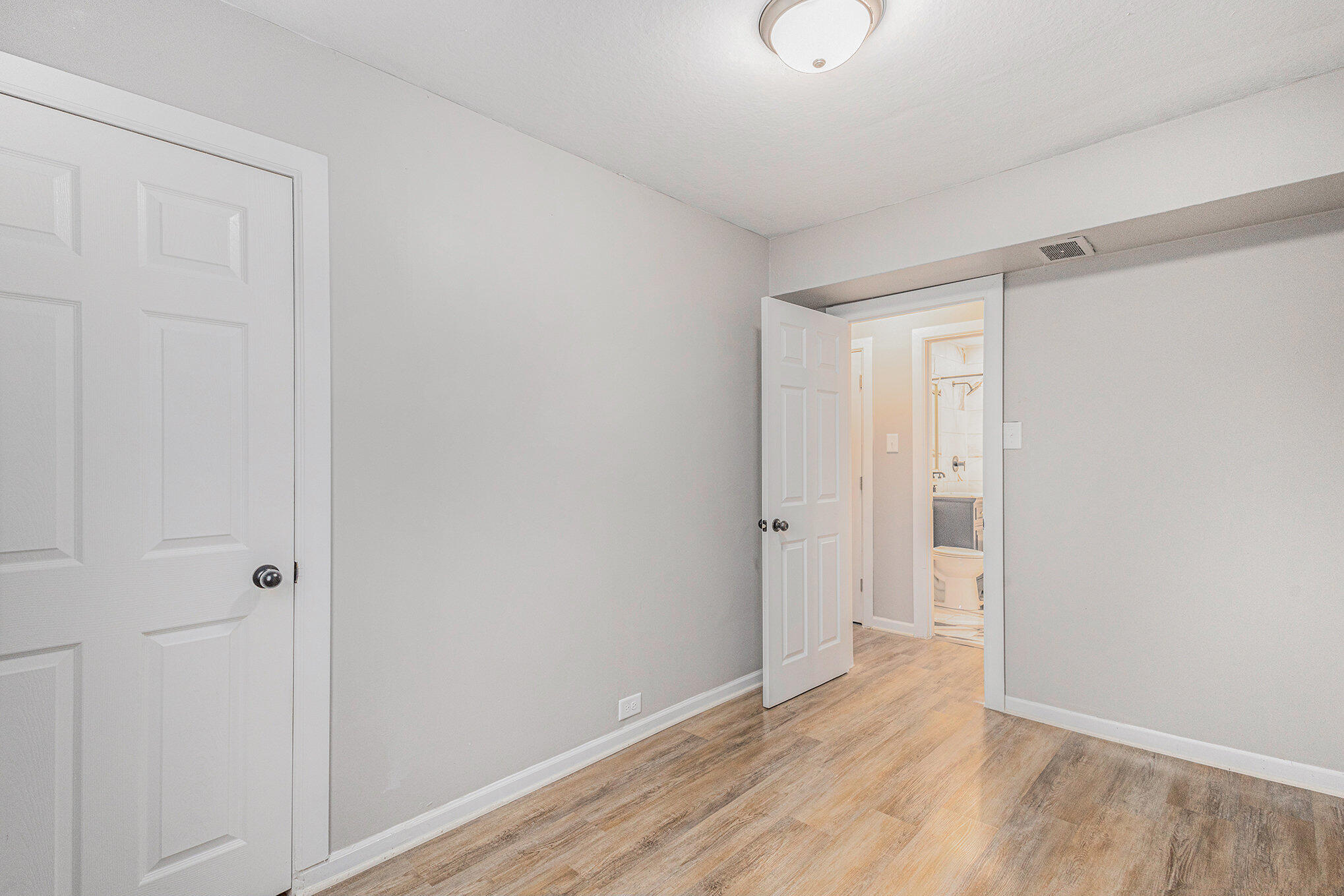 Gary, Indiana 46406, United States, 3 Bedrooms Bedrooms, ,1 BathroomBathrooms,Residential,Active,5181