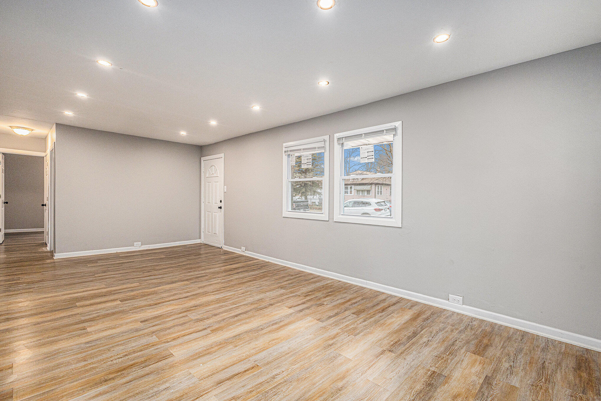 Gary, Indiana 46406, United States, 3 Bedrooms Bedrooms, ,1 BathroomBathrooms,Residential,Active,5181