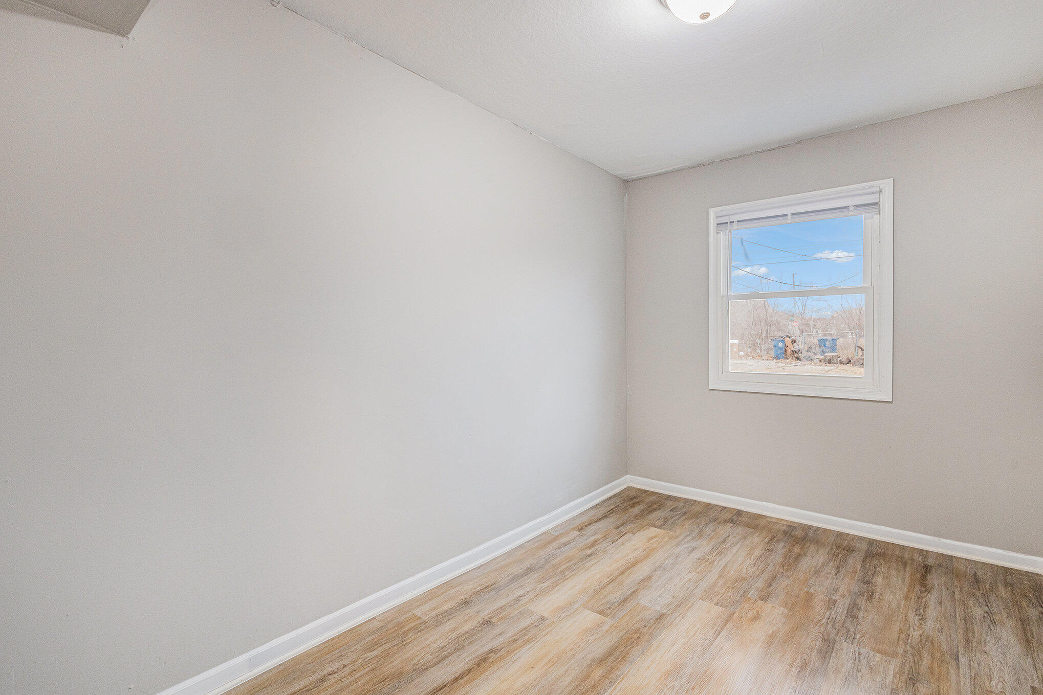 Gary, Indiana 46406, United States, 3 Bedrooms Bedrooms, ,1 BathroomBathrooms,Residential,Active,5181